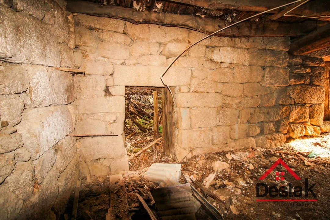 Moradia T3 para Venda em Vila Maior Foto 24