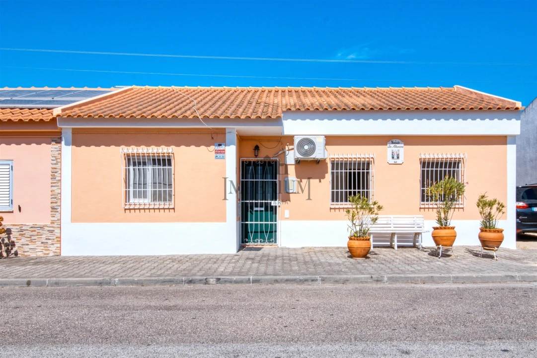 Moradia T3 para Arrendamento em Almeirim Foto 33