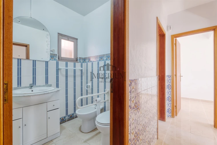 Moradia T3 para Arrendamento em Almeirim Foto 13