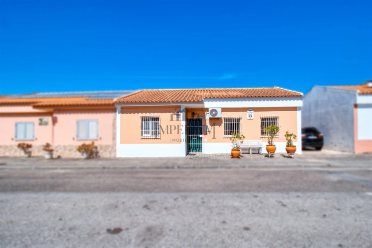 Moradia T3 para Arrendamento em Almeirim Foto 32