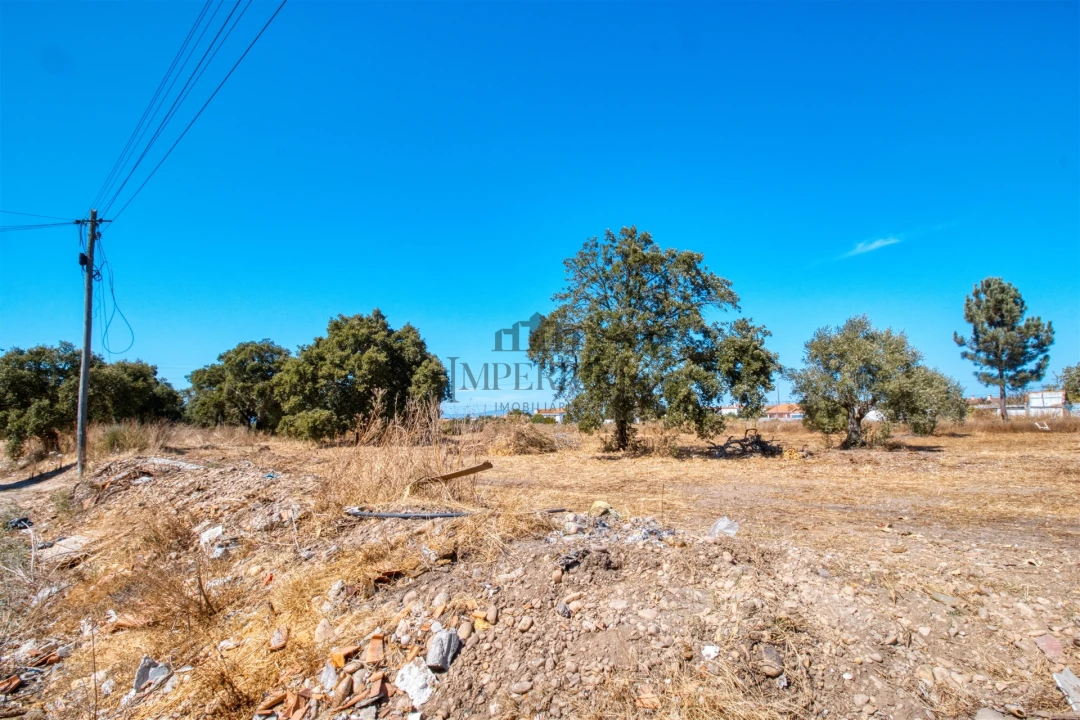 Moradia T3 para Arrendamento em Almeirim Foto 26