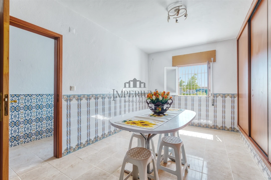 Moradia T3 para Arrendamento em Almeirim Foto 11