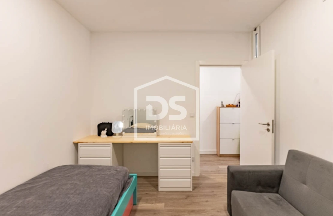 Apartamento T1 para Venda em Agua de Pena Foto 3