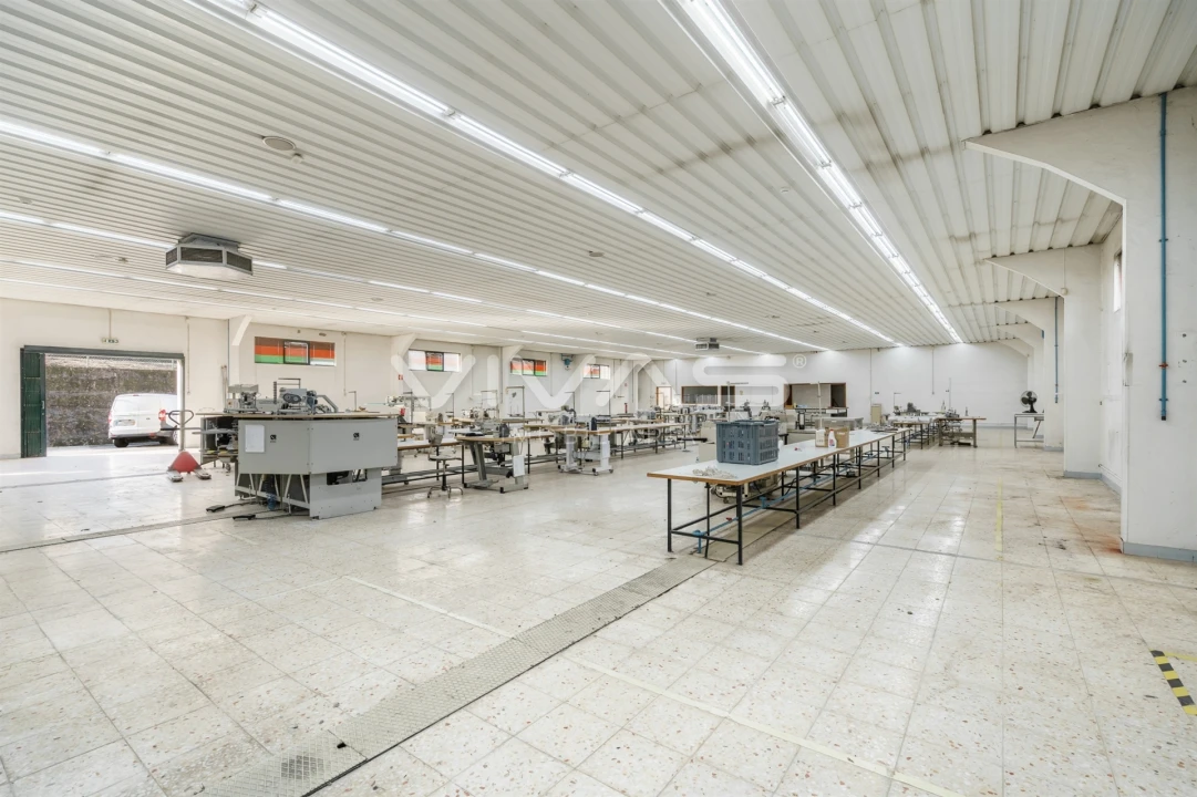 Armazém para Venda em Gême Foto 7