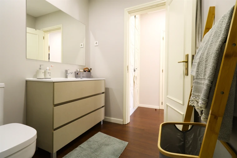 Apartamento T3 para Venda em Vila Nova de Famalicão e Calendário Foto 15