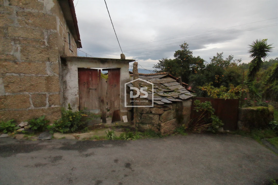 Moradia T1 para Venda em Canelas Foto 15