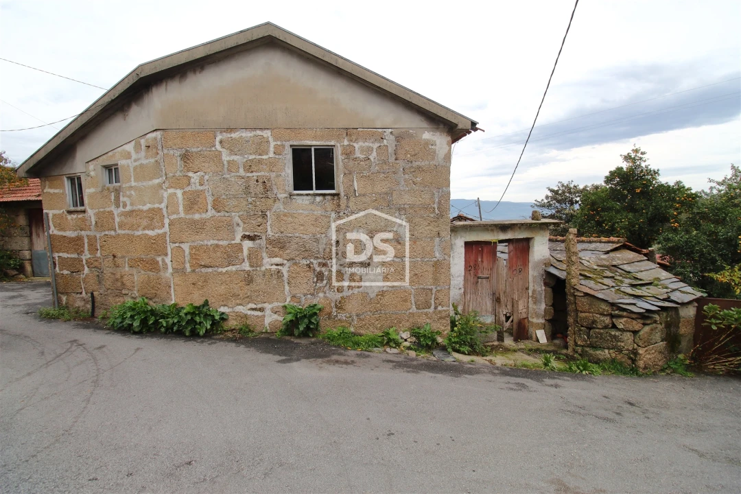 Moradia T1 para Venda em Canelas Foto 1