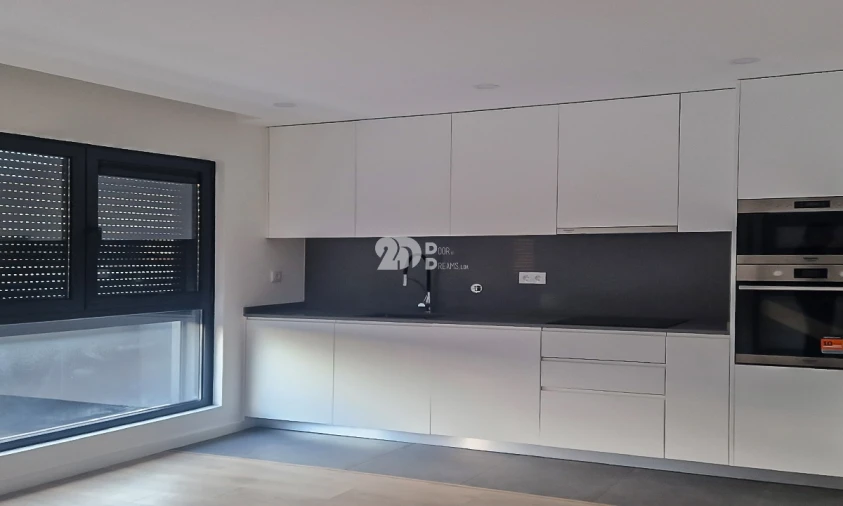 Apartamento T3 para Arrendamento em Povoa de Lanhoso (N. Senhora do Amparo) Foto 4