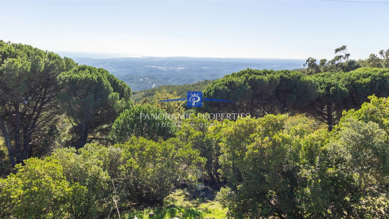 Moradia T4 para Venda em Monchique Foto 5