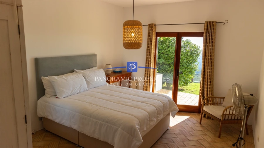 Moradia T4 para Venda em Monchique Foto 11