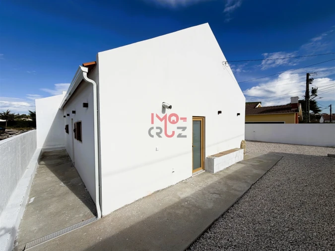 Moradia T0 para Venda em Silveira Foto 16