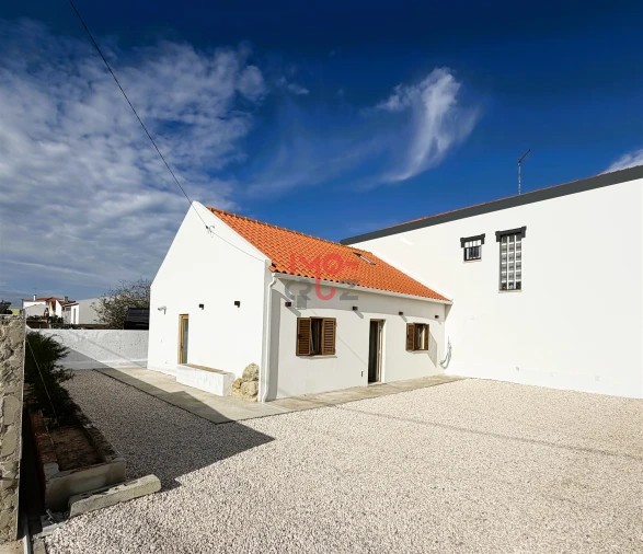 Moradia T0 para Venda em Silveira Foto 15