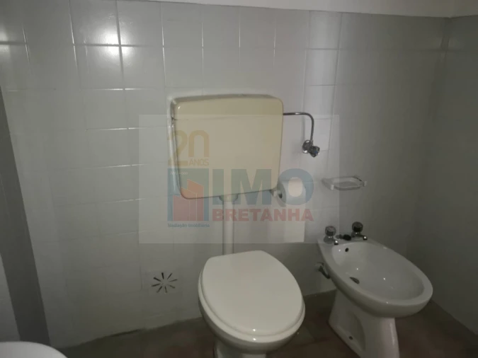 Apartamento T2 para Venda em Alcabideche Foto 16