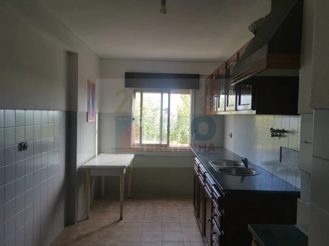 Apartamento T2 para Venda em Alcabideche Foto 4
