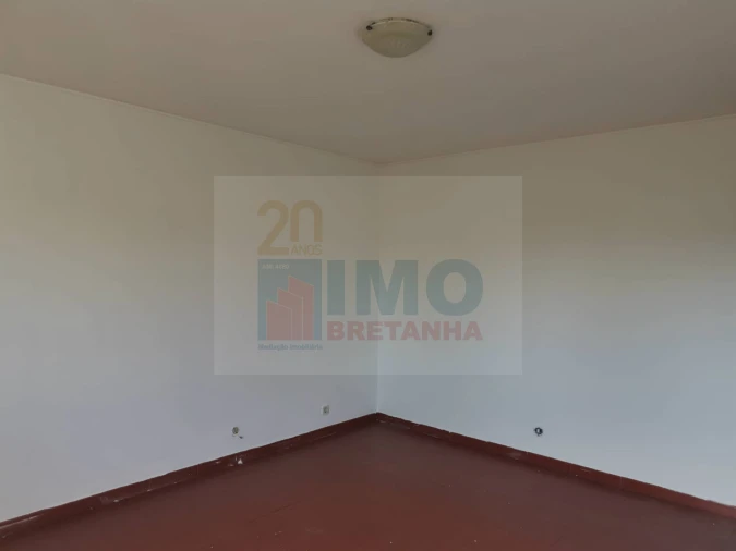 Apartamento T2 para Venda em Alcabideche Foto 13