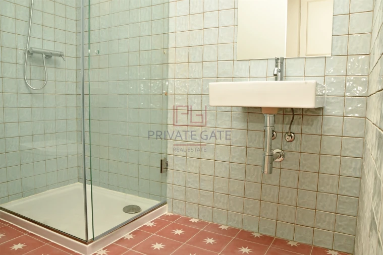 Apartamento T2 para Venda em Cedofeita, Santo Ildefonso, Sé, Miragaia, São Nicolau e Vitória Foto 13