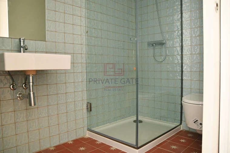 Apartamento T2 para Venda em Cedofeita, Santo Ildefonso, Sé, Miragaia, São Nicolau e Vitória Foto 9