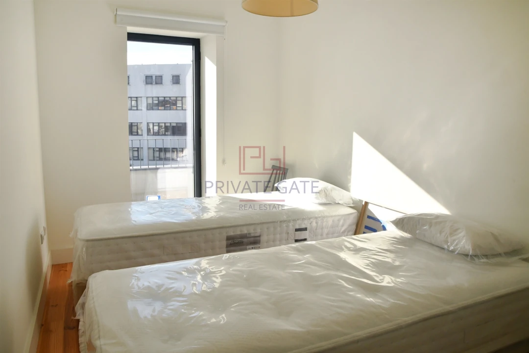 Apartamento T2 para Venda em Cedofeita, Santo Ildefonso, Sé, Miragaia, São Nicolau e Vitória Foto 8