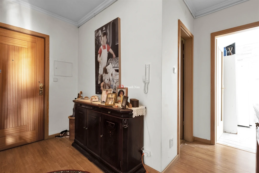 Apartamento T3 para Venda em Paredes Foto 22