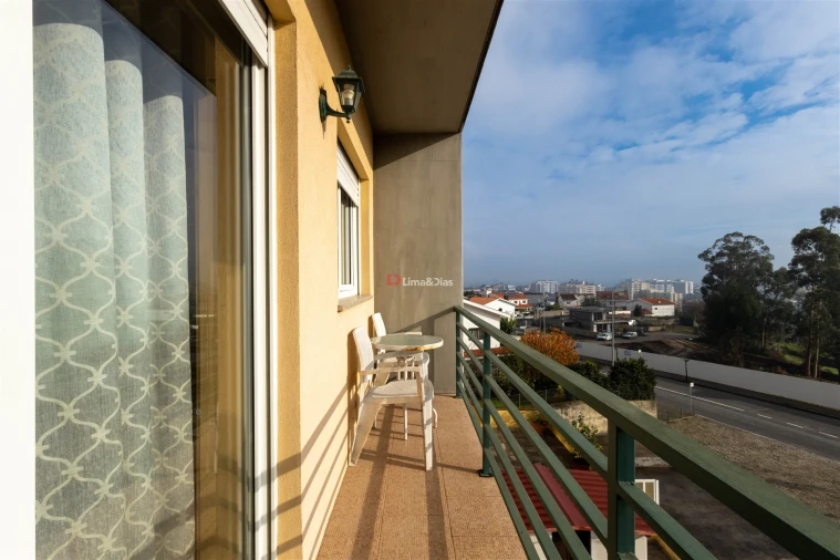 Apartamento T3 para Venda em Paredes Foto 22