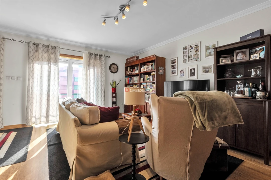 Apartamento T3 para Venda em Paredes Foto 9