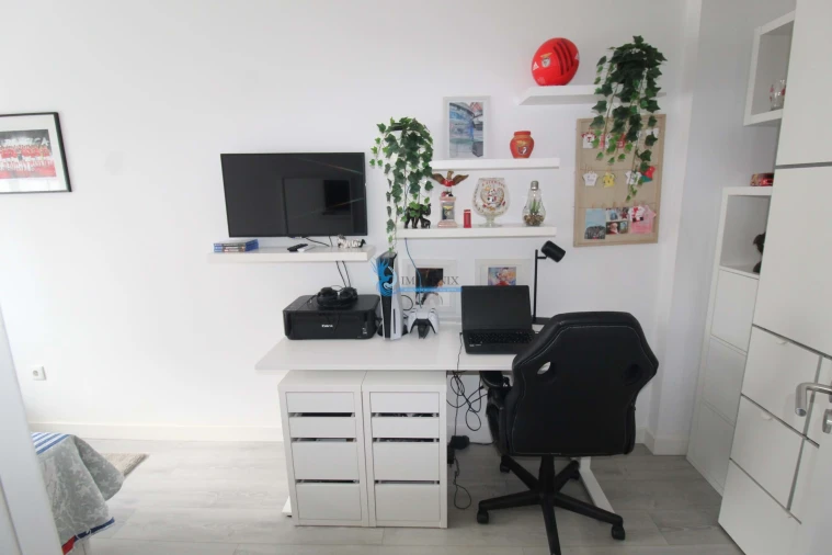 Apartamento T4 para Venda em Albufeira e Olhos de Água Foto 13