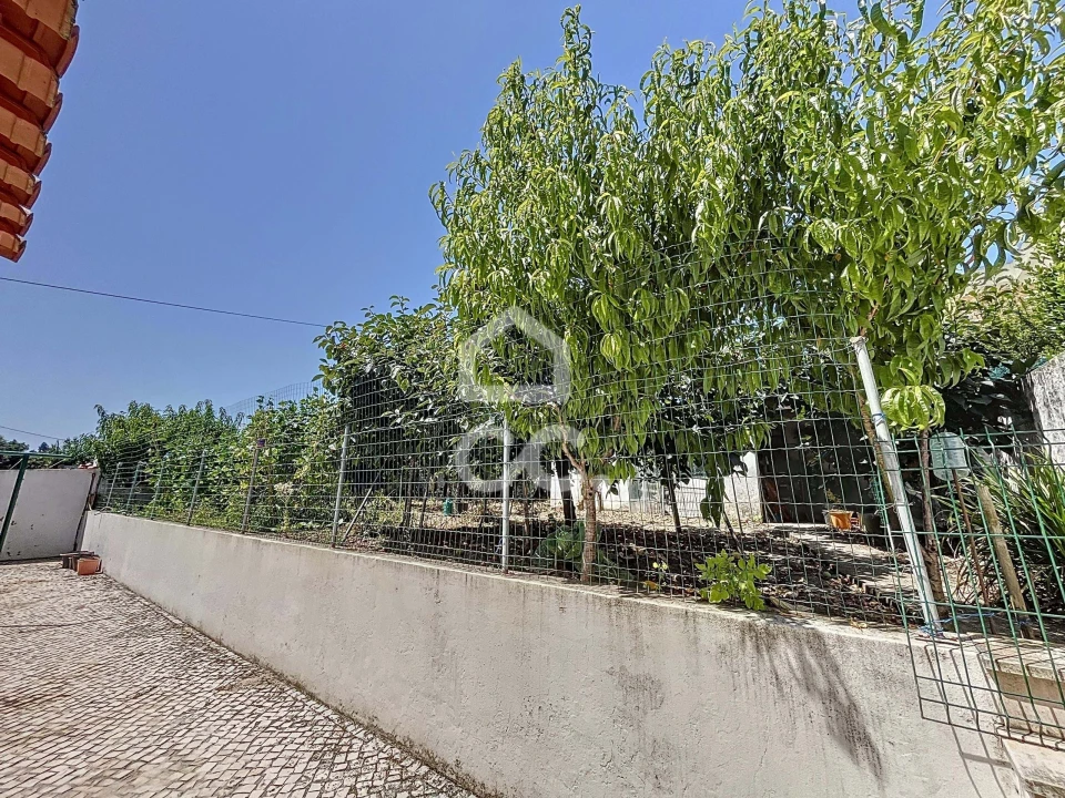 Moradia T4 para Venda em Caldas da Rainha - Santo Onofre e Serra do Bouro Foto 31