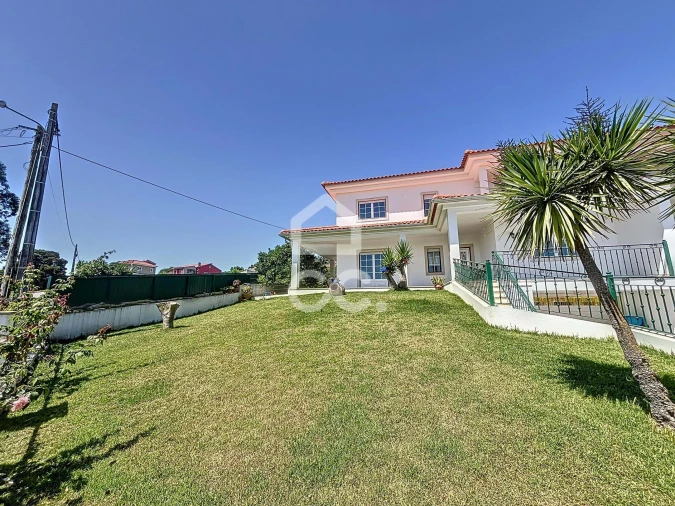 Moradia T4 para Venda em Caldas da Rainha - Santo Onofre e Serra do Bouro Foto 2