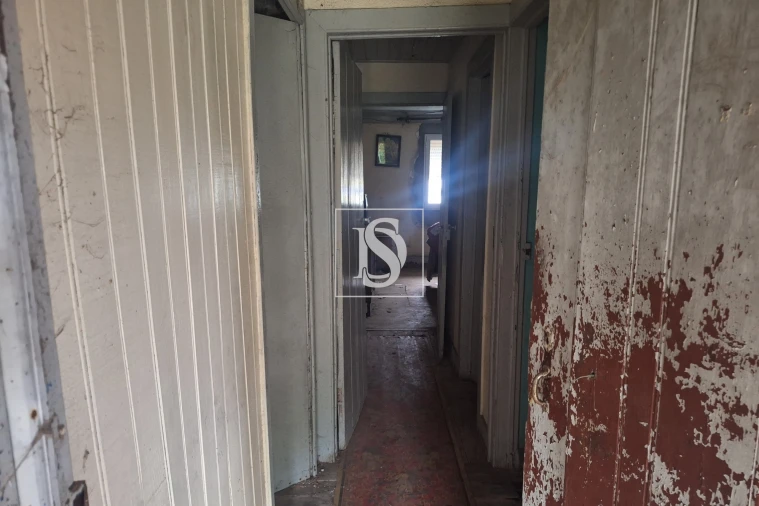 Moradia T3 para Venda em Santiago de Besteiros Foto 13