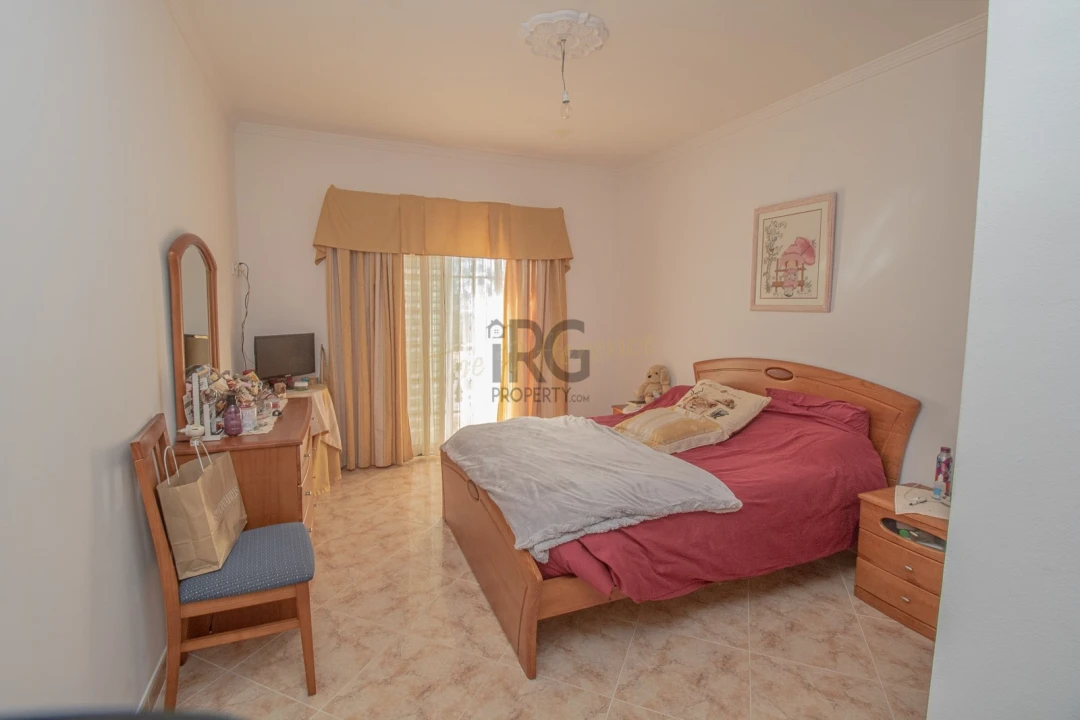 Moradia T5 para Venda em Boliqueime Foto 21