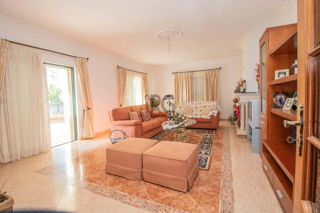 Moradia T5 para Venda em Boliqueime Foto 6