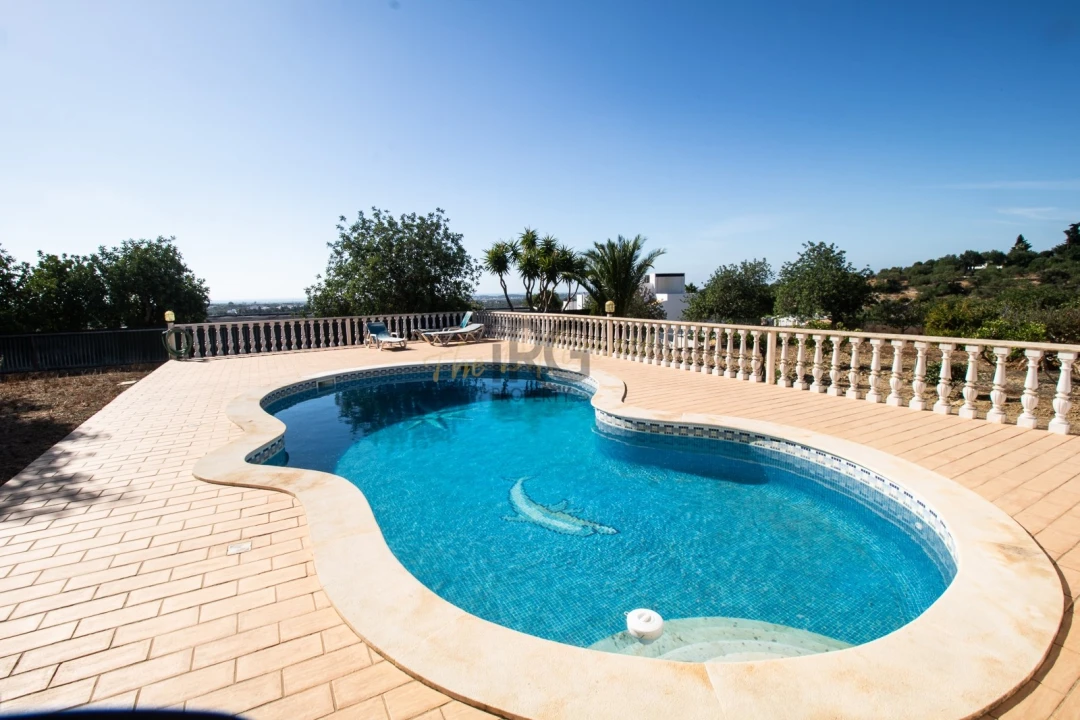 Moradia T5 para Venda em Boliqueime Foto 29