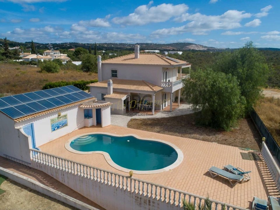 Moradia T5 para Venda em Boliqueime Foto 25