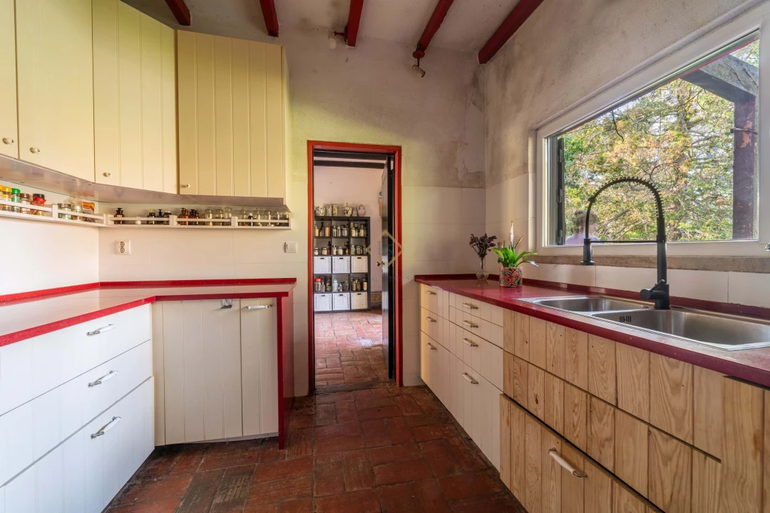 Moradia T7 para Venda em Corroios Foto 20