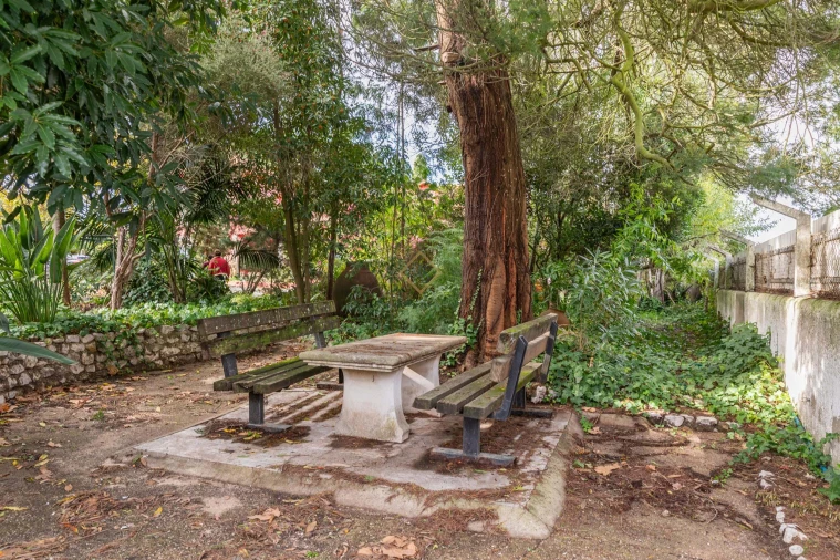 Moradia T7 para Venda em Corroios Foto 12