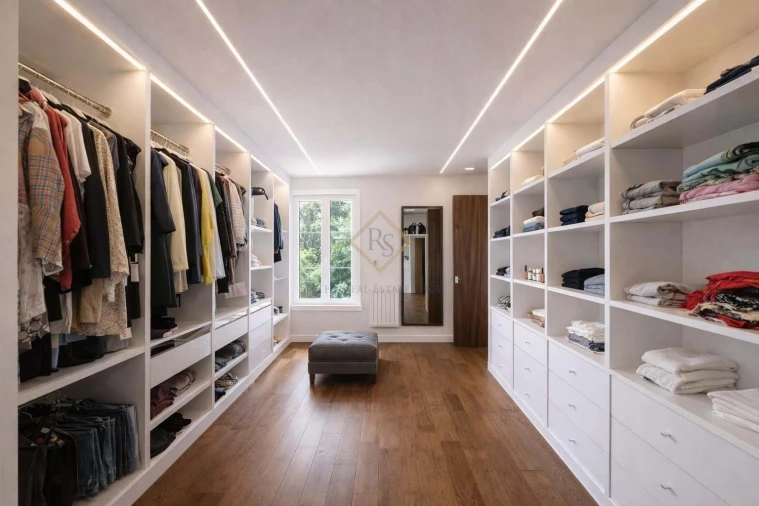 Moradia T7 para Venda em Corroios Foto 5