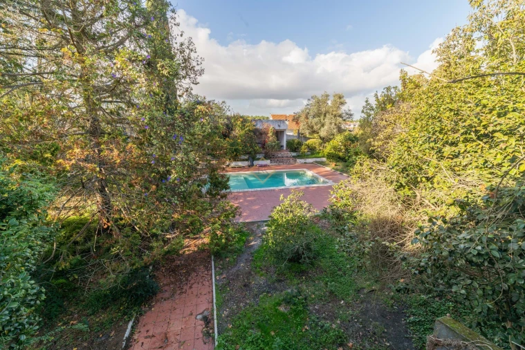 Moradia T7 para Venda em Corroios Foto 39