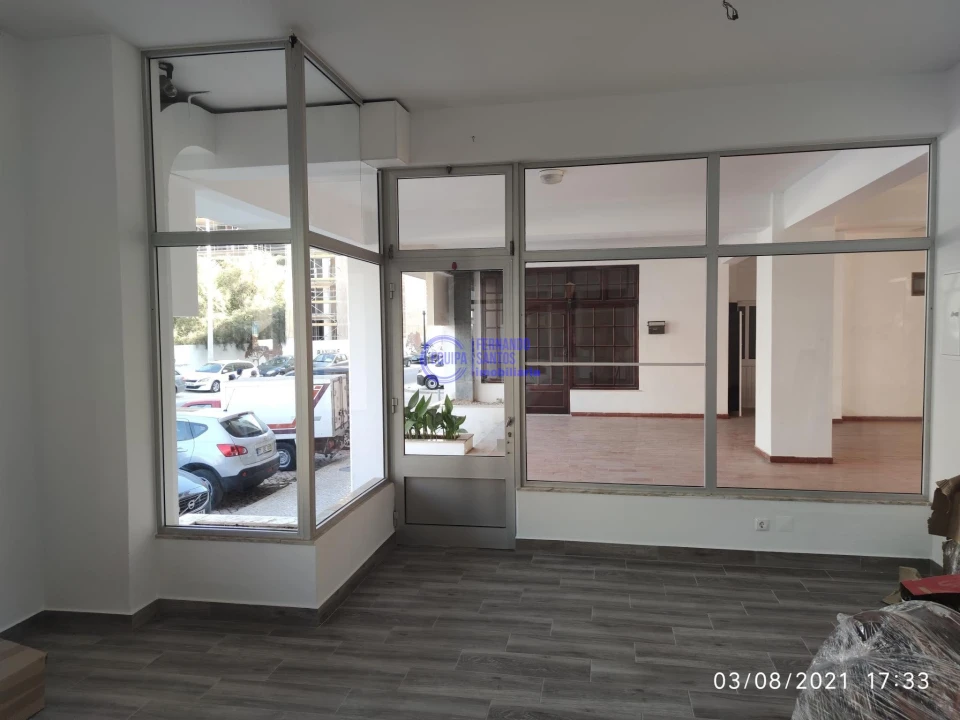 Negócio para Venda em Armação de Pera Foto 5