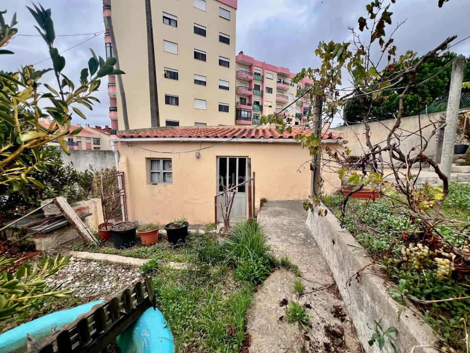 Moradia T4 para Venda em Agualva e Mira-Sintra Foto 14