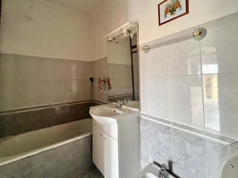 Moradia T4 para Venda em Agualva e Mira-Sintra Foto 46