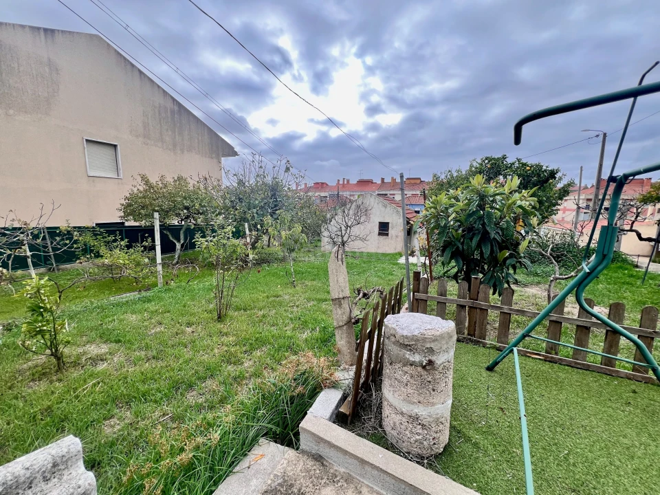 Moradia T4 para Venda em Agualva e Mira-Sintra Foto 34