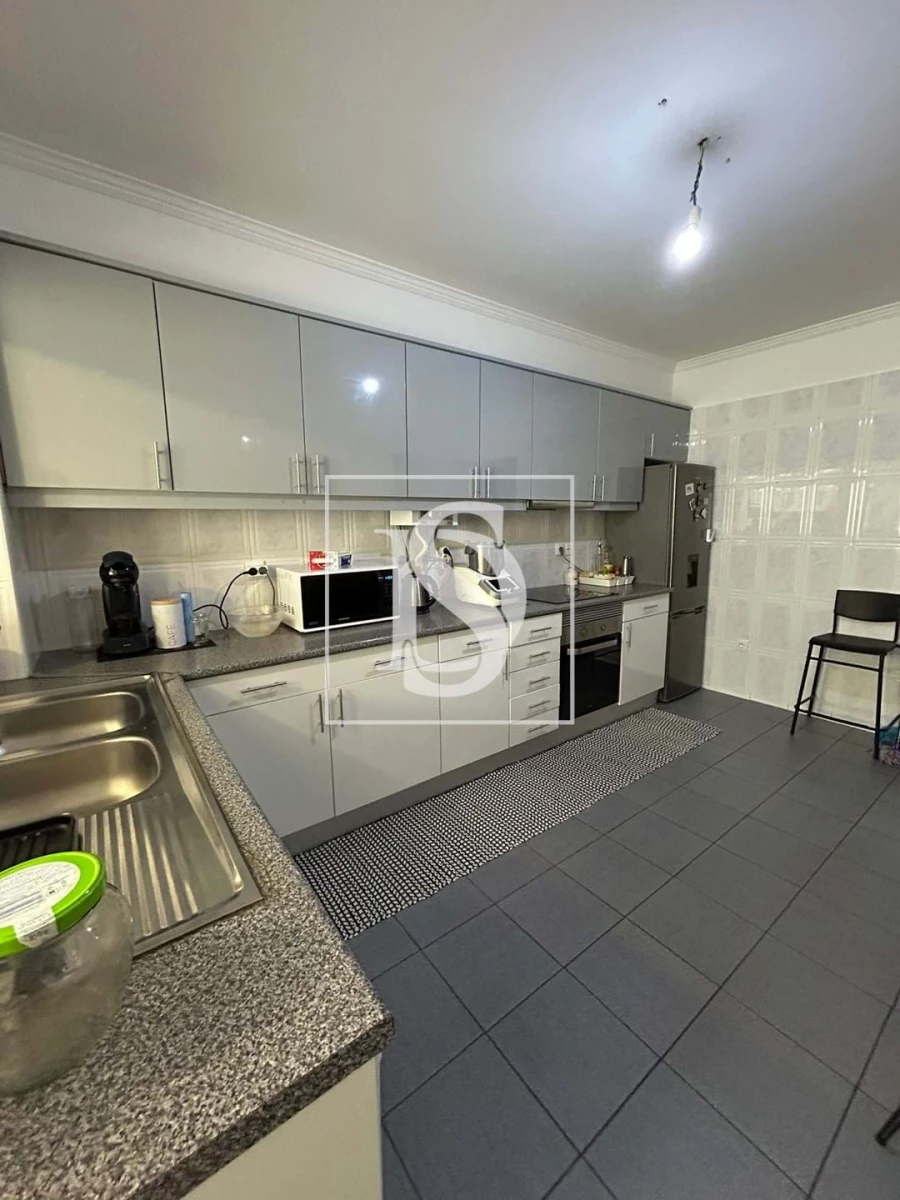 Apartamento T2 para Venda em Eixo e Eirol Foto 4
