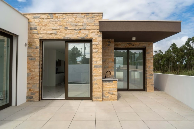 Moradia T3 para Venda em Tornada e Salir do Porto Foto 1