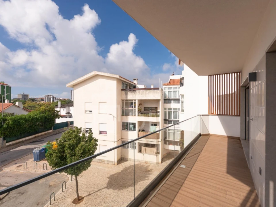 Apartamento T3 para Venda em Cascais e Estoril Foto 1