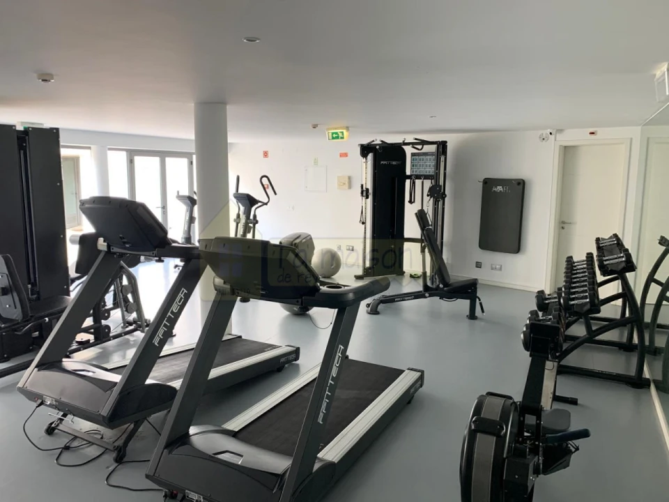 Apartamento T1 para Venda em Quarteira Foto 17