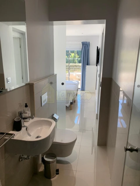 Apartamento T1 para Venda em Quarteira