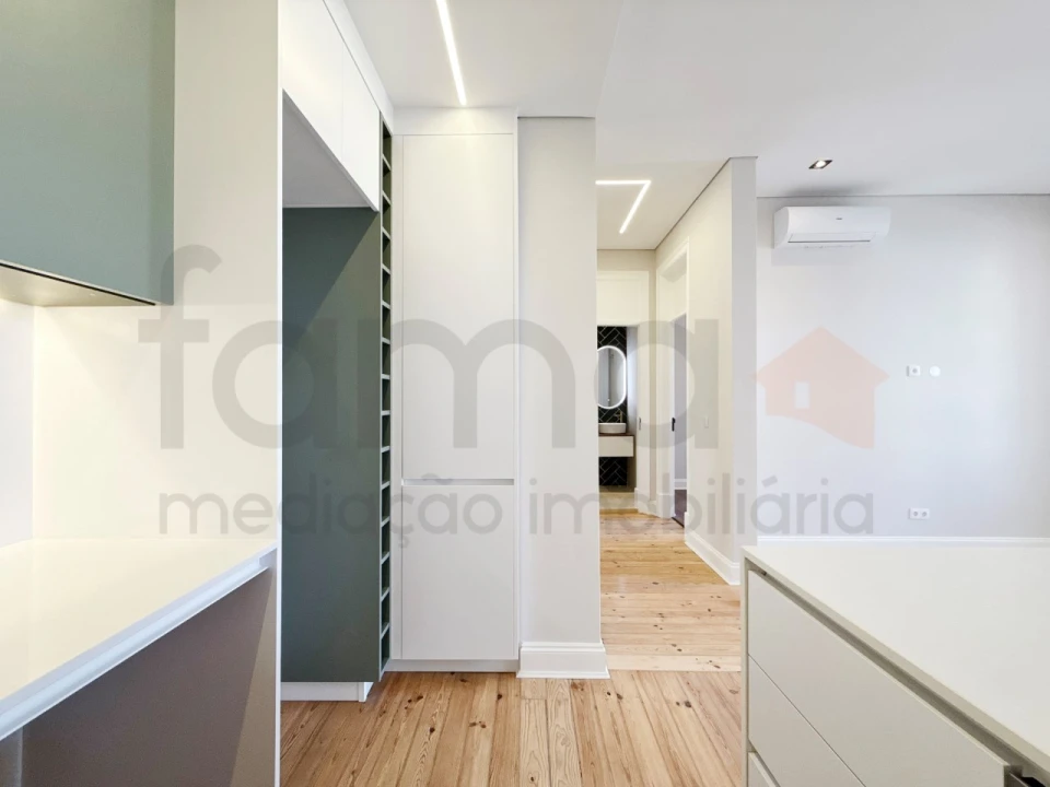 Apartamento T3 para Venda em Arroios Foto 10