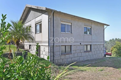 Moradia T2 para Venda em Sandim, Olival, Lever e Crestuma