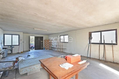 Moradia T2 para Venda em Sandim, Olival, Lever e Crestuma