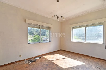 Moradia T2 para Venda em Sandim, Olival, Lever e Crestuma